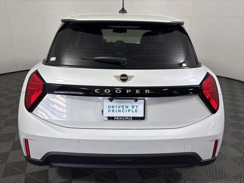 2025 MINI Hardtop Cooper