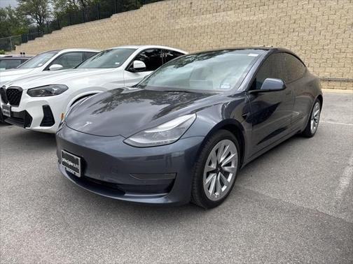 2022 Tesla Model 3 Standard Range