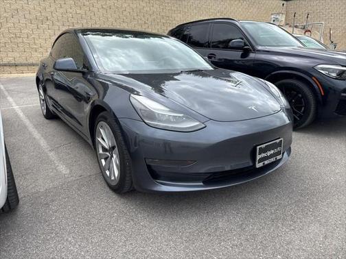 2022 Tesla Model 3 Standard Range
