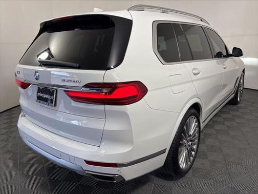 2021 BMW X7 xDrive40i