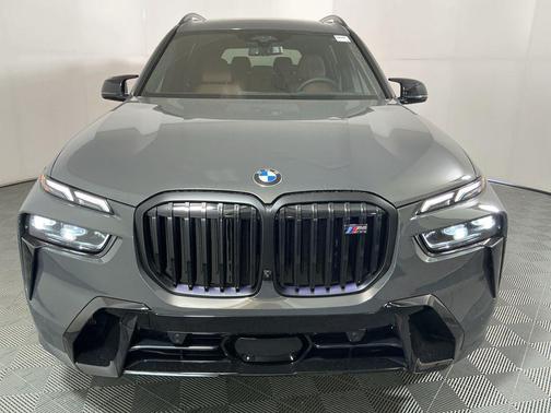 2026 BMW X7 M60i
