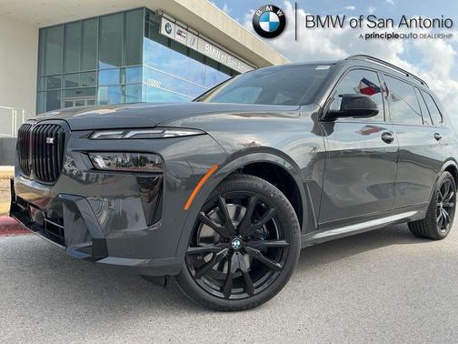 2026 BMW X7 M60i