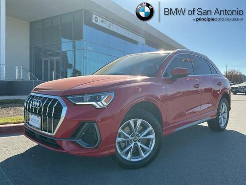 2024 Audi Q3 Premium 45 TFSI S line quattro Tiptronic