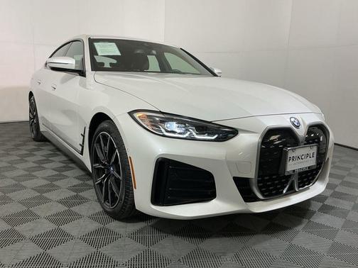 Mineral White Metallic 2023 BMW i4 Gran Coupe eDrive40