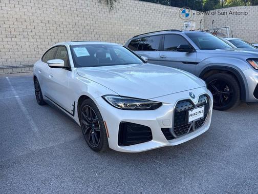 Mineral White Metallic 2023 BMW i4 Gran Coupe eDrive40