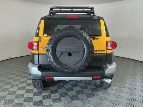 Sun Fusion 2010 Toyota FJ Cruiser Base