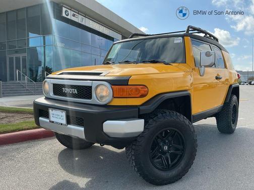 Sun Fusion 2010 Toyota FJ Cruiser Base