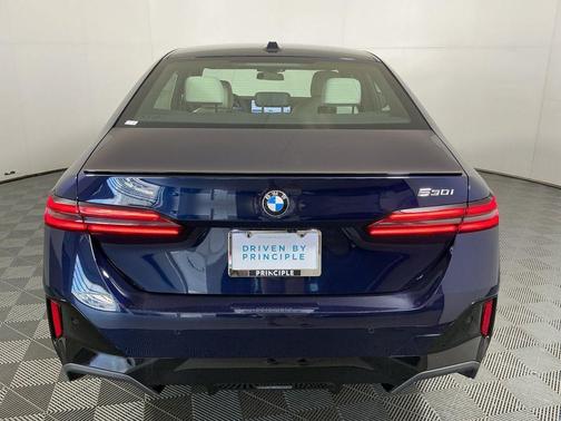 2026 BMW 530 i