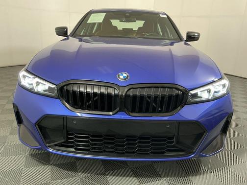 2024 BMW 330 i