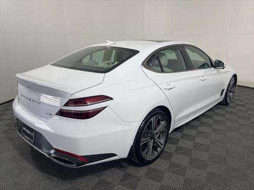 2024 Genesis G70 3.3T RWD Sport Advanced