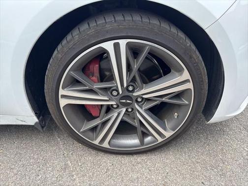 2024 Genesis G70 3.3T RWD Sport Advanced