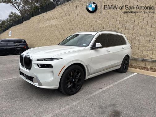 2025 BMW X7 xDrive40i