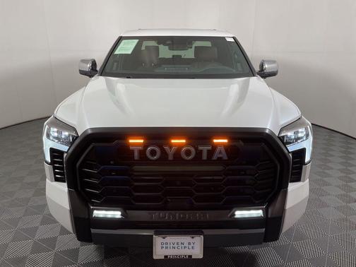 2025 Toyota Tundra Hybrid 1794 Edition