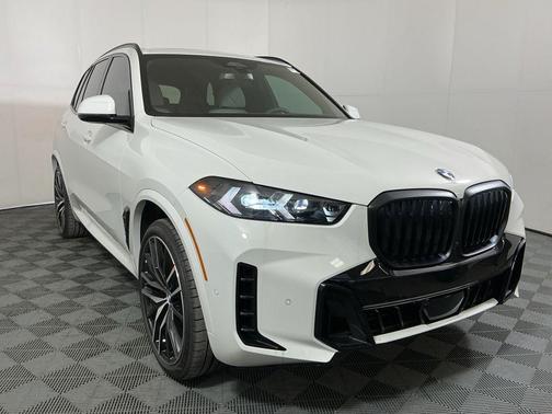 Alpine White 2026 BMW X5 sDrive40i