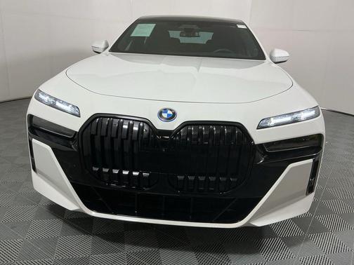 2024 BMW i7 xDrive60