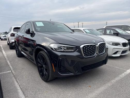 2022 BMW X4 xDrive30i