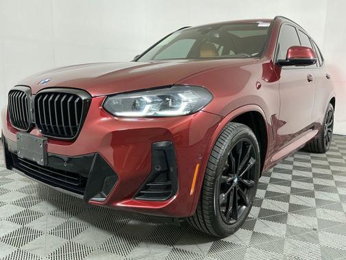 Aventurin Red Metallic 2024 BMW X3 xDrive30i