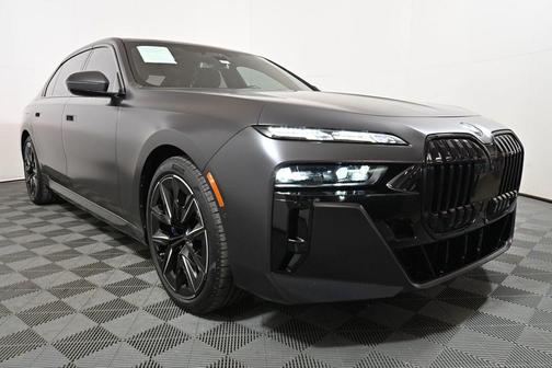 2023 BMW 760 i xDrive