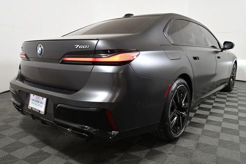 2023 BMW 760 i xDrive