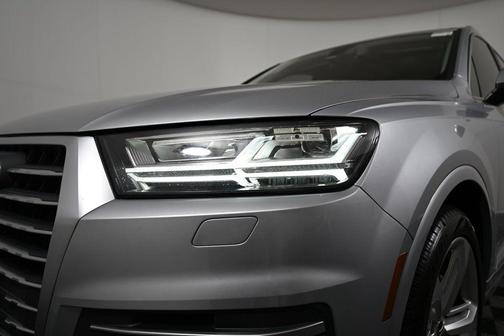 2019 Audi Q7 55 Prestige