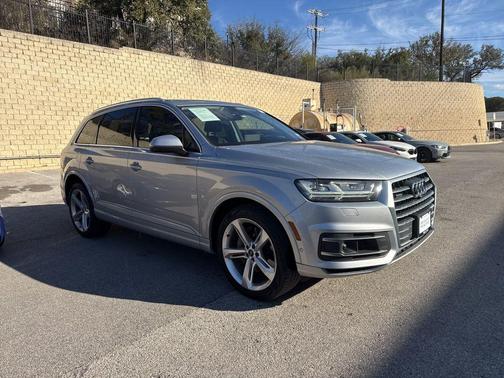 2019 Audi Q7 55 Prestige