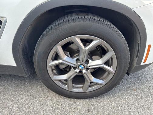Alpine White 2023 BMW X3 sDrive30i