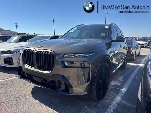 2024 BMW X7 xDrive40i