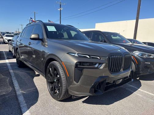 2024 BMW X7 xDrive40i