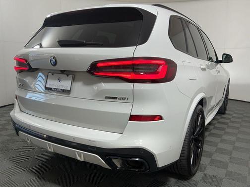 2023 BMW X5 sDrive40i