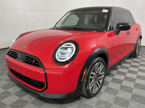 2025 MINI Hardtop Cooper S