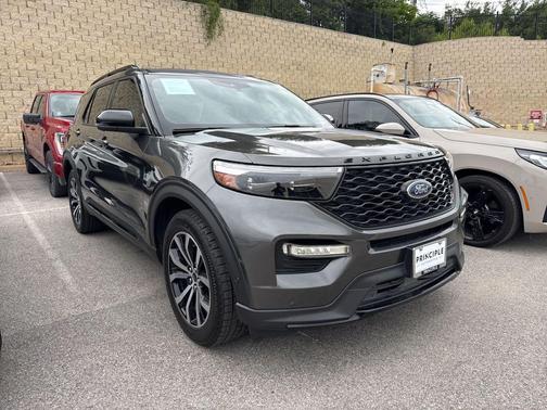 Magnetic Metallic 2020 Ford Explorer ST