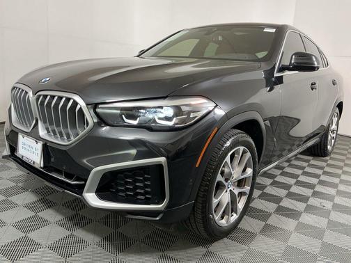 2022 BMW X6 xDrive40i