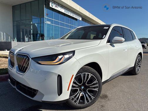 Mineral White Metallic 2026 BMW X3 30 xDrive