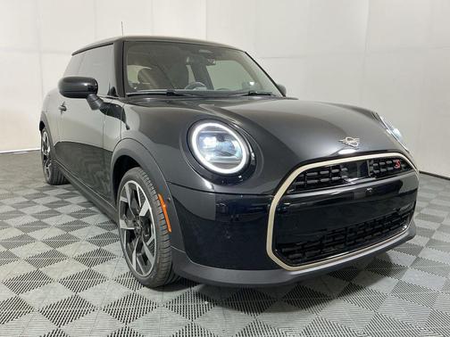 Midnight Black 2026 MINI Hardtop Cooper S