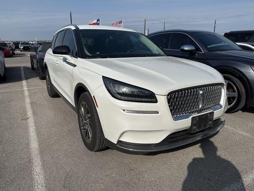 2022 Lincoln Corsair Standard