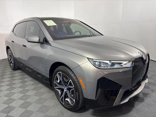 2025 BMW iX xDrive50