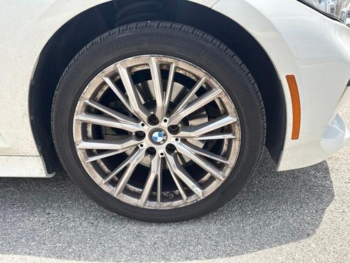 Alpine White 2024 BMW 330 xDrive