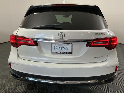 2018 Acura MDX 3.5L w/Technology Package