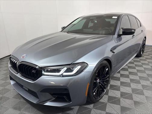 2022 BMW M5 Base