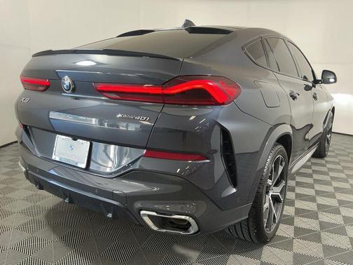 2022 BMW X6 xDrive40i