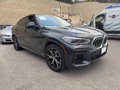 2022 BMW X6 xDrive40i