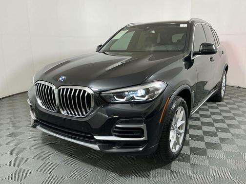 Black Sapphire Metallic 2022 BMW X5 xDrive40i