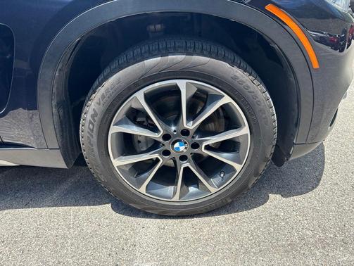Imperial Blue Metallic 2018 BMW X5 xDrive35i