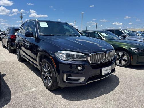 Imperial Blue Metallic 2018 BMW X5 xDrive35i