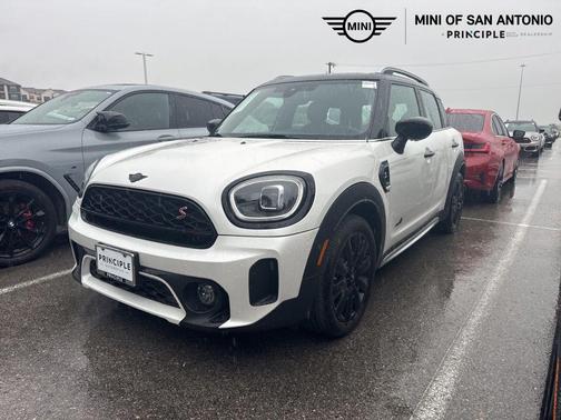 White Metallic 2024 MINI Countryman Cooper S ALL4