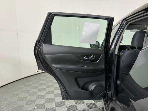 Magnetic Black 2017 Nissan Rogue S