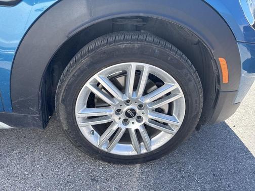 2023 MINI Countryman Cooper S