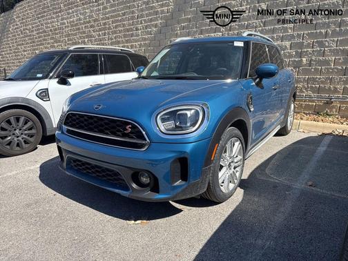 2023 MINI Countryman Cooper S