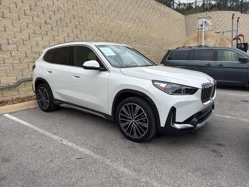 2025 BMW X1 xDrive28i