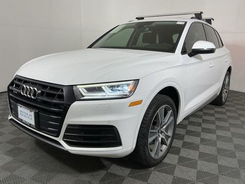 2020 Audi Q5 45 Premium Plus